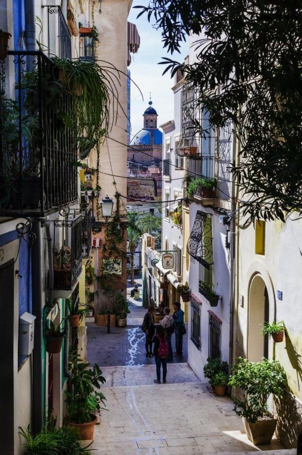 Charming Apartment In Alicante Near The Sea & City Center Exterior photo